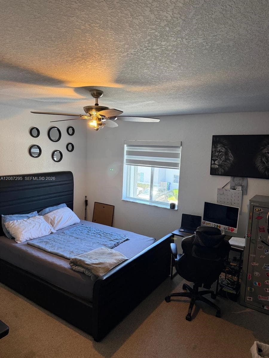Townhouse at 391 NW 12th Ave, Florida City FL 33034