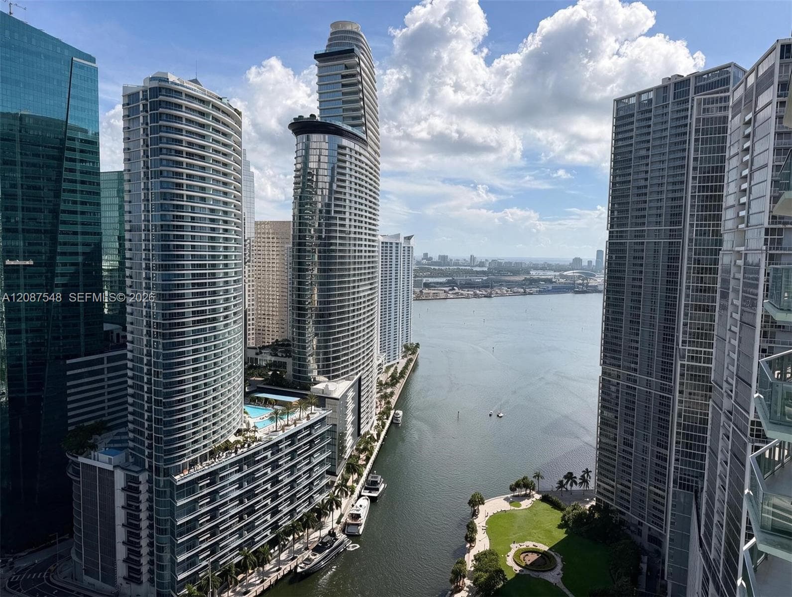 Condominium at 77 SE 5th St # 4003, Miami FL 33131