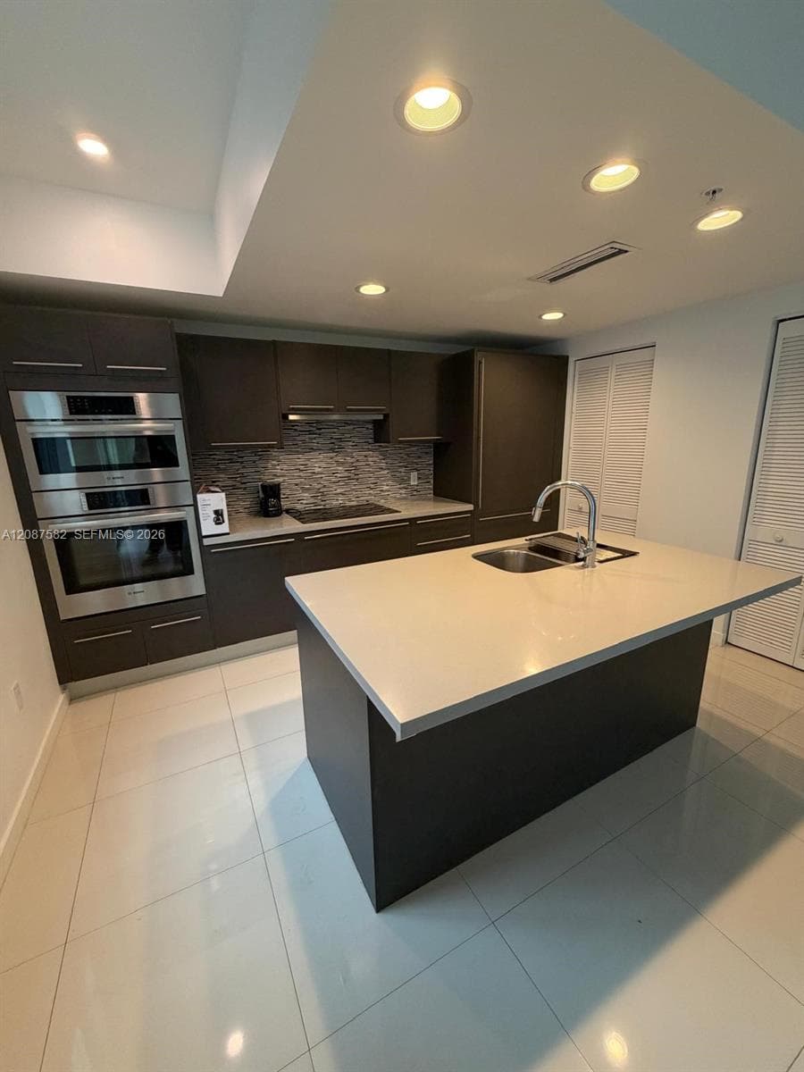 Condominium at 7875 NW 107th Ave # 215, Doral FL 33178