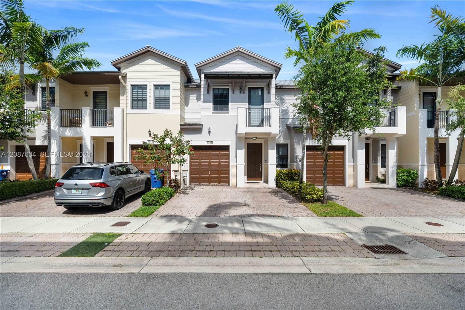 Townhouse at 6005 NW 104th Path # 6005, Doral FL 33178