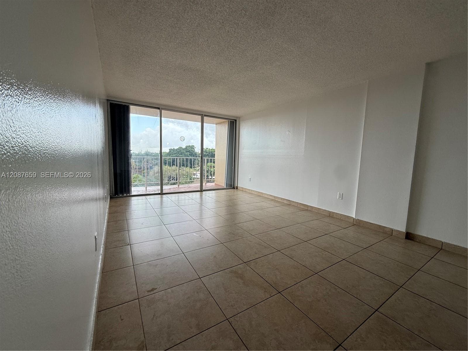 Condominium at 13120 SW 92nd Ave # 520, Miami FL 33176