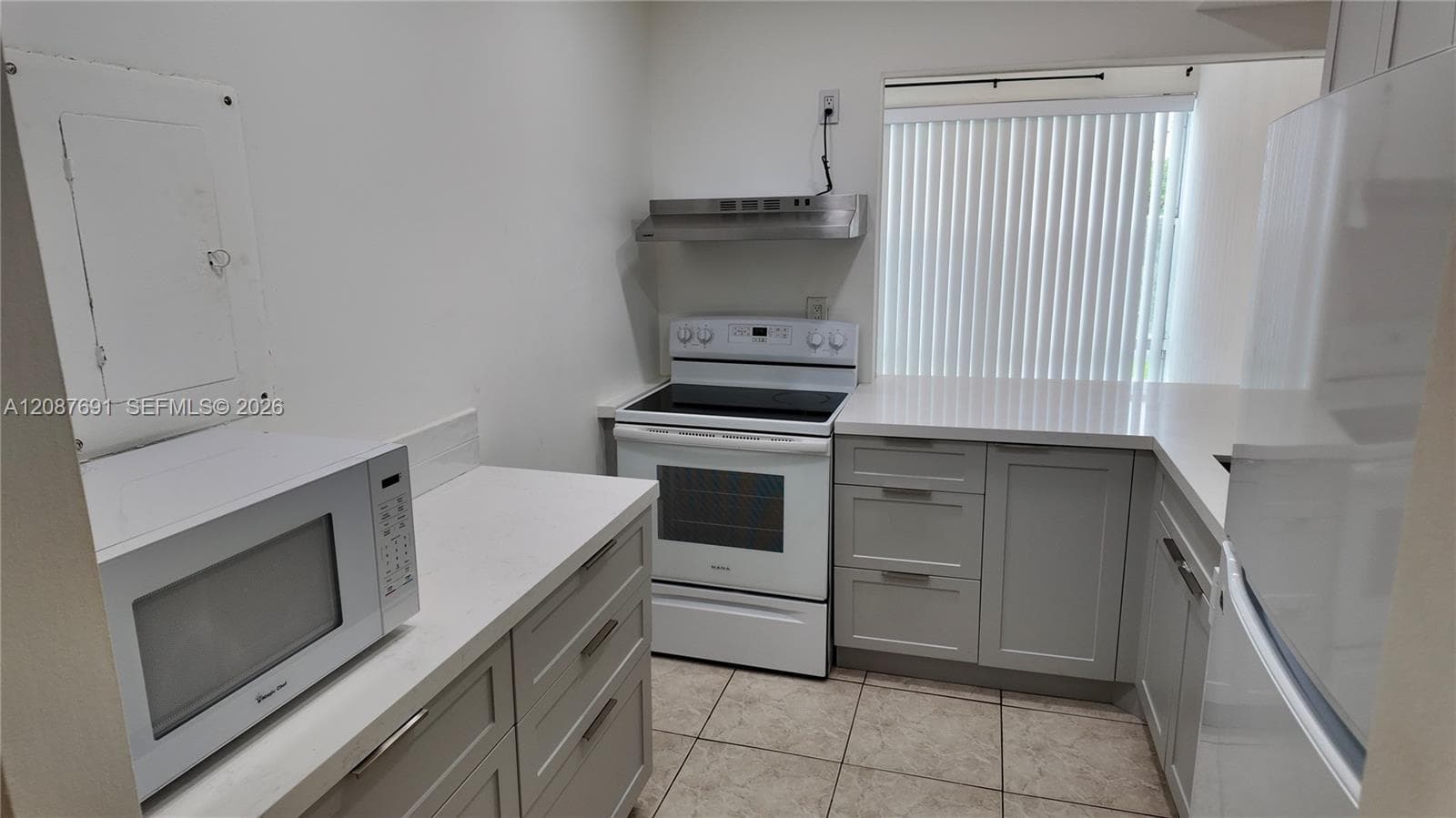 Condominium at 200 177th Dr # 308, Sunny Isles Beach FL 33160
