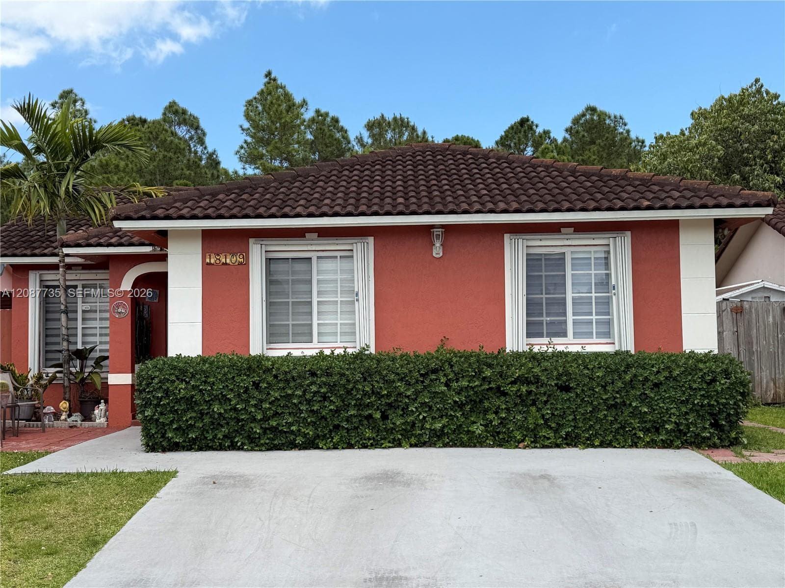 Single Family Residence at 18109 SW 142nd Ct, Miami FL 33177