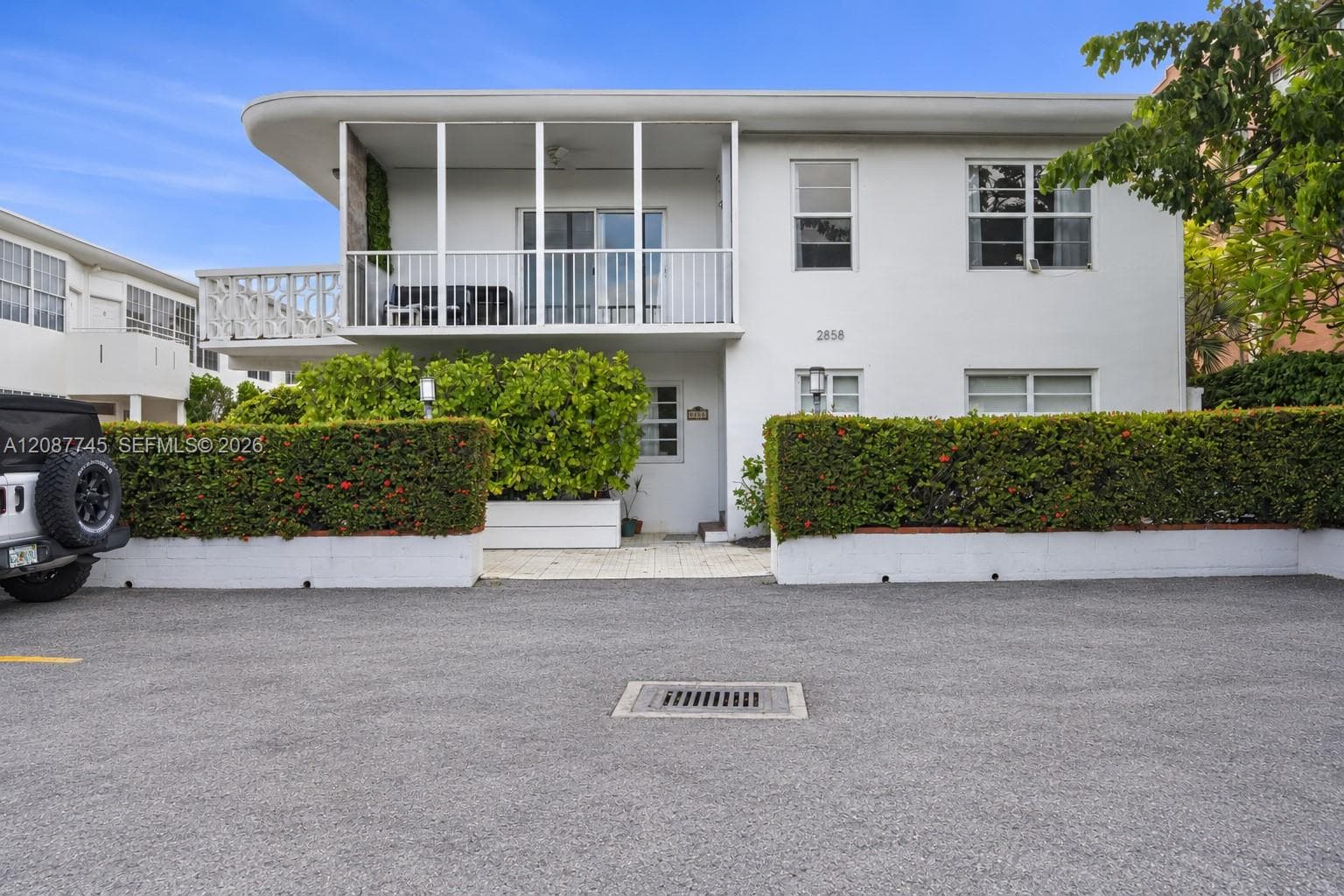 Condominium at 2858 Pine Tree Dr # 5, Miami Beach FL 33140