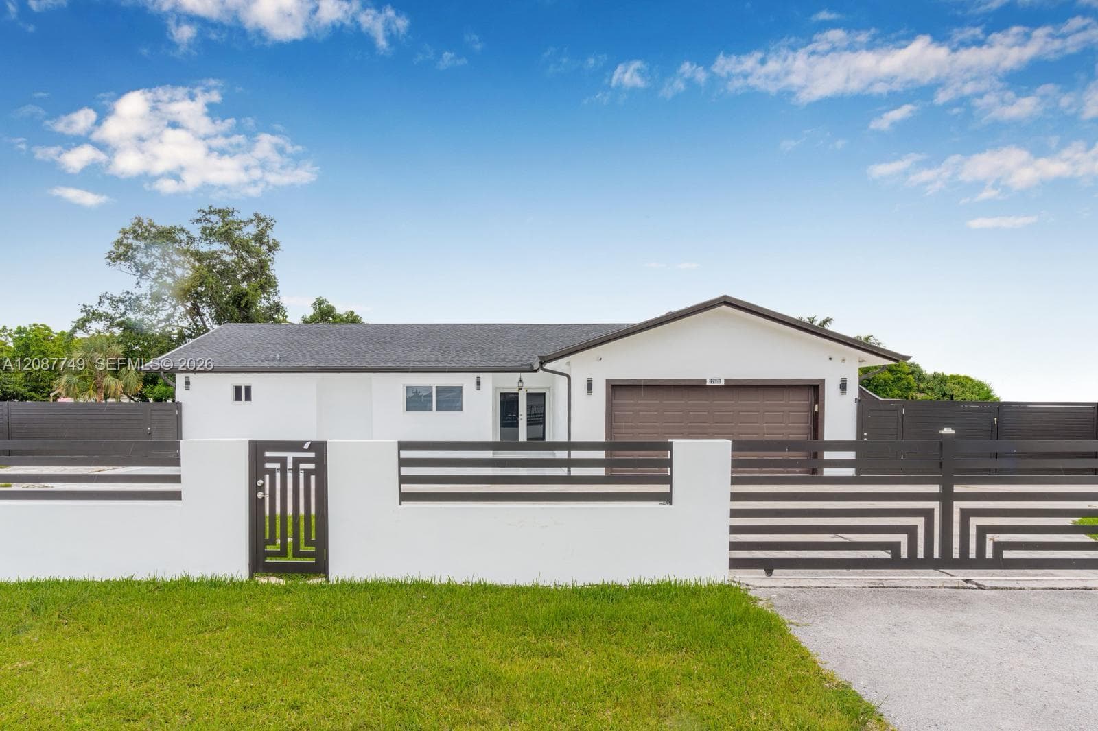 Single Family Residence at 22601 SW 127th Ave, Miami FL 33170