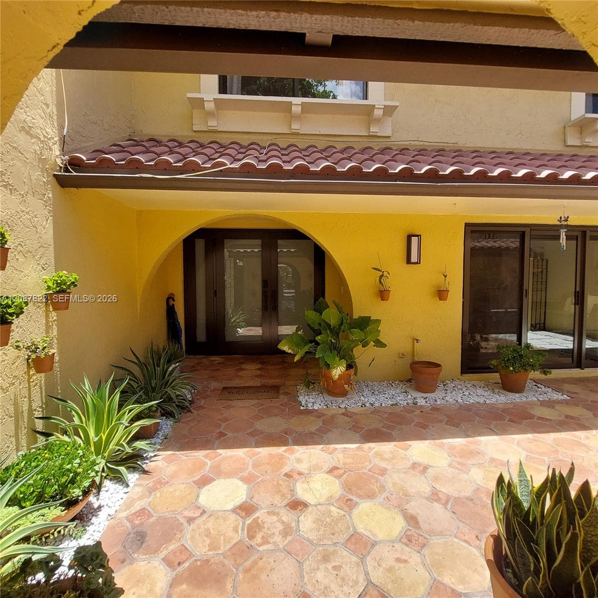 Townhouse at 3871 Alcantara Ave # 74D, Doral FL 33178