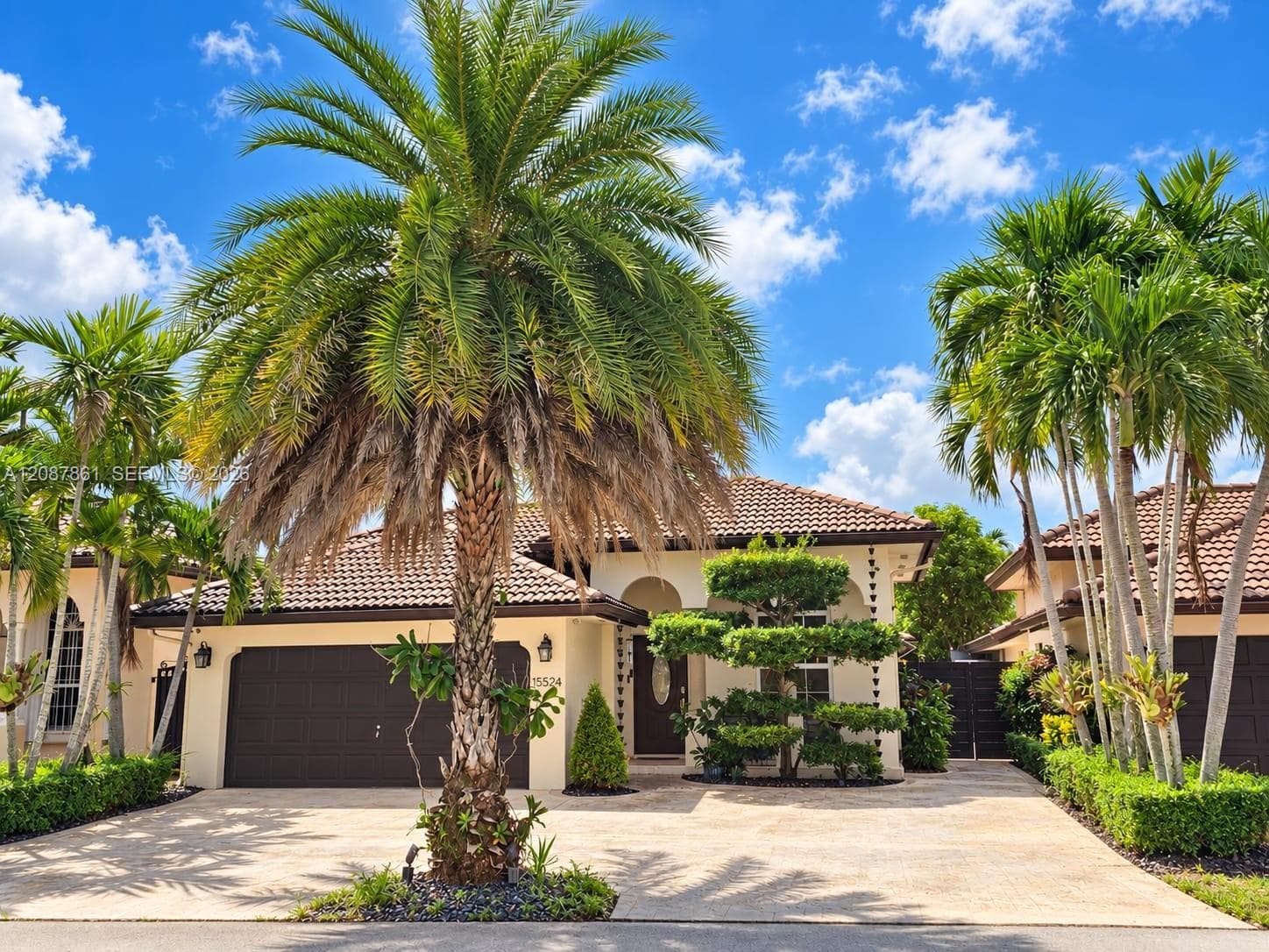 Single Family Residence at 15524 SW 35th Ter, Miami FL 33185