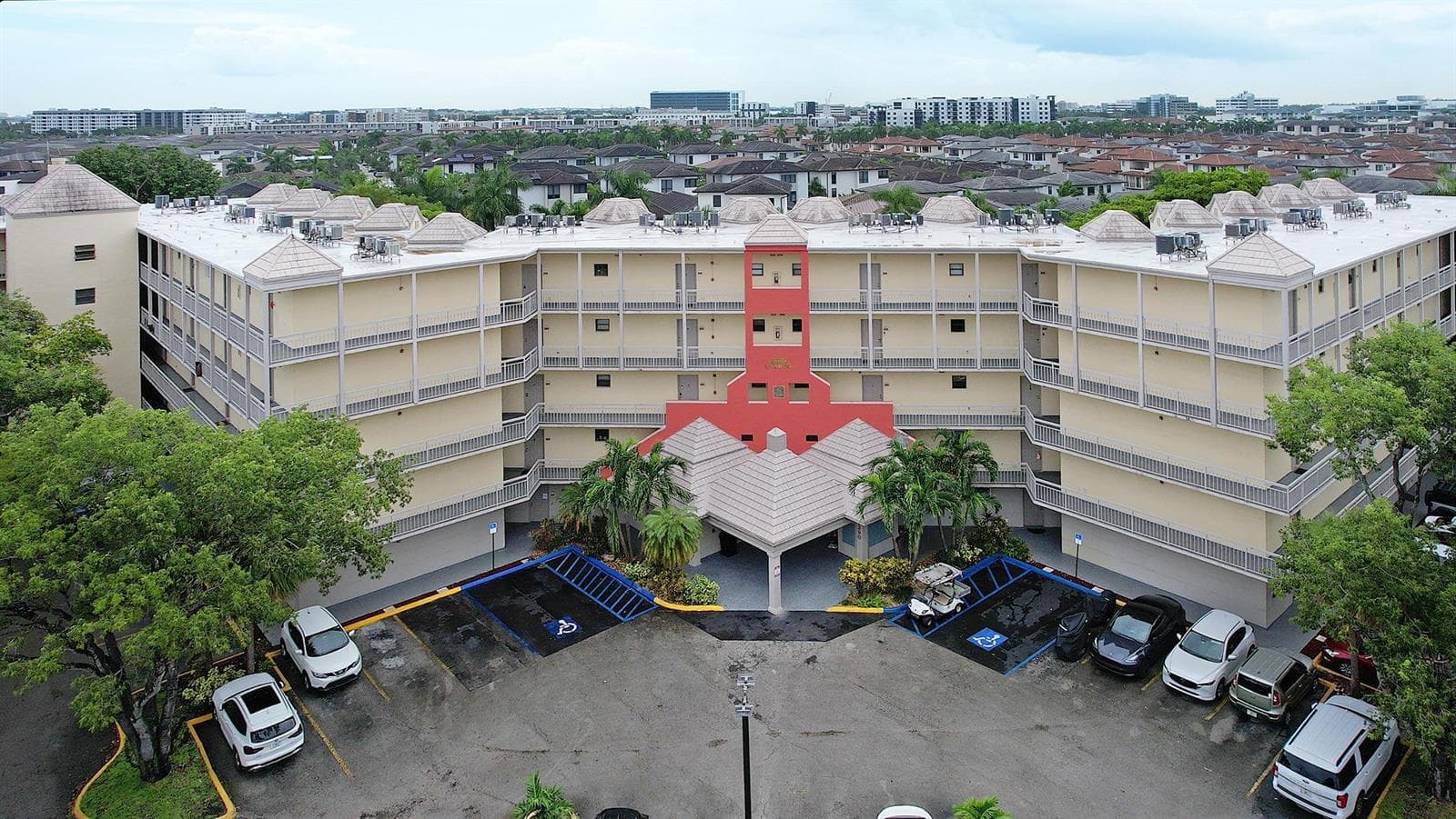 Condominium at 8290 LAKE Drive # 250, Doral FL 33166