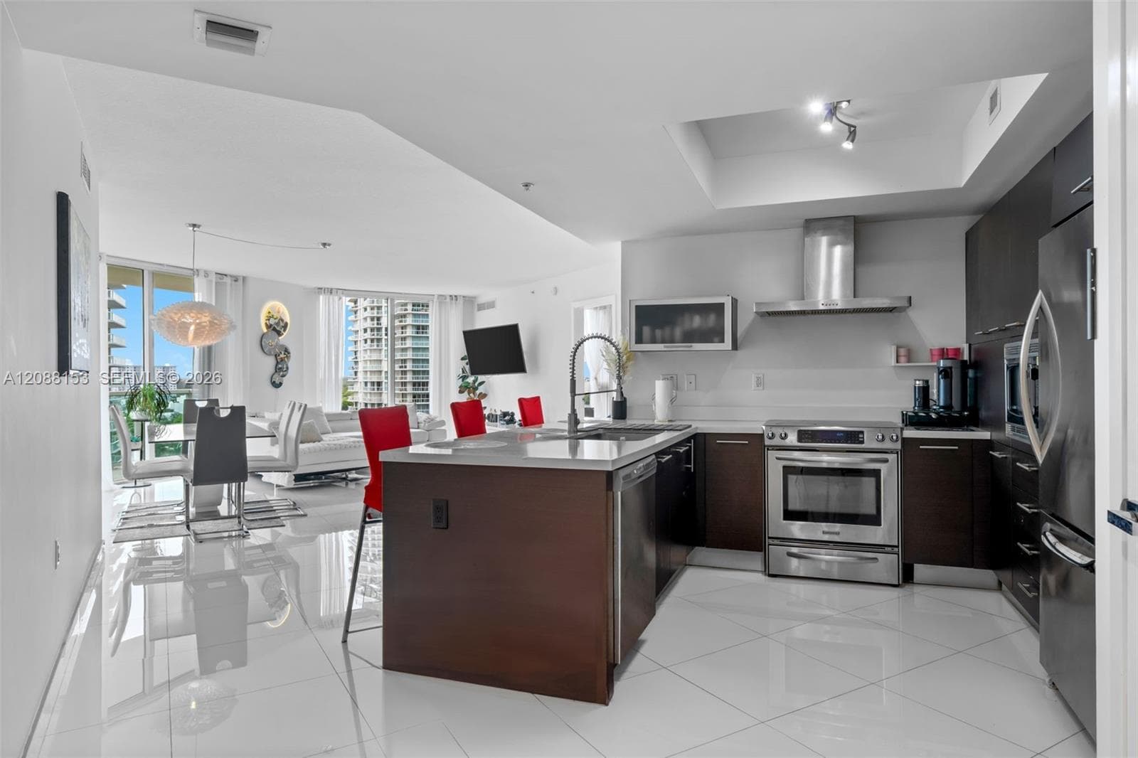Condominium at 150 Sunny Isles Blvd # 1004, Sunny Isles Beach FL 33160