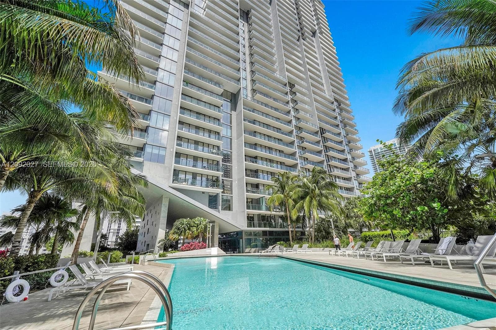 Condominium at 88 SW 7th St # 910, Miami FL 33130