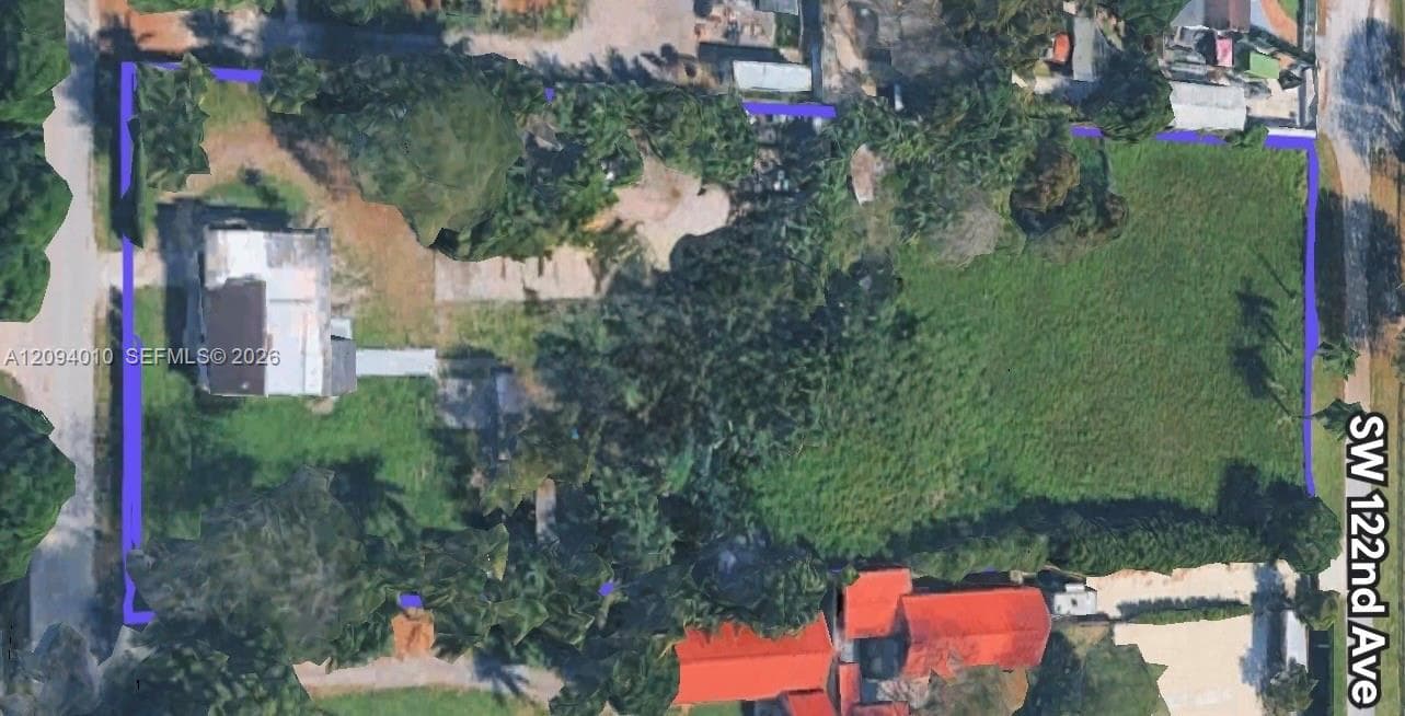 Single Family Residence at 6255 SW 123rd Ave, Miami FL 33183