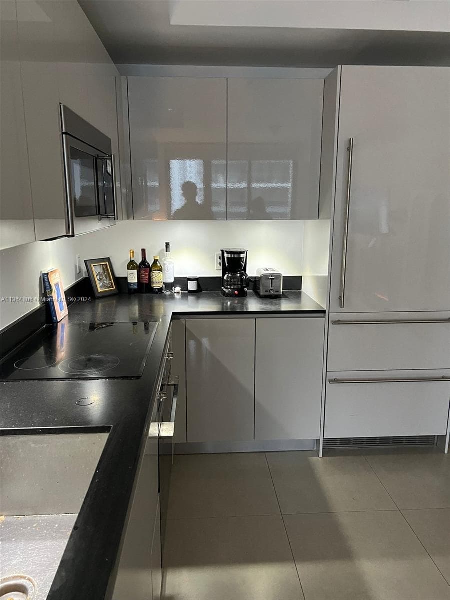 Condominium at 1010 Brickell Ave # 2010, Miami FL 33131