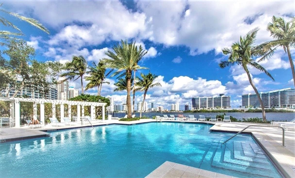 Condominium at 3255 NE 184th St # 12311, Aventura FL 33160