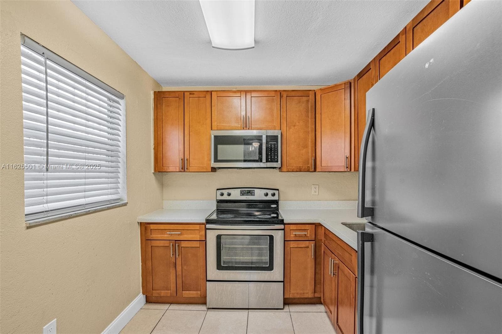 Condominium at 15600 NW 7th Ave # 306, Miami FL 33169