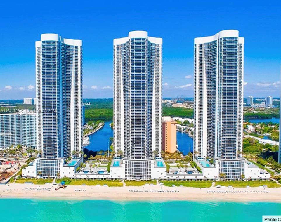 Condominium at Sunny Isles Beach, FL, 33160