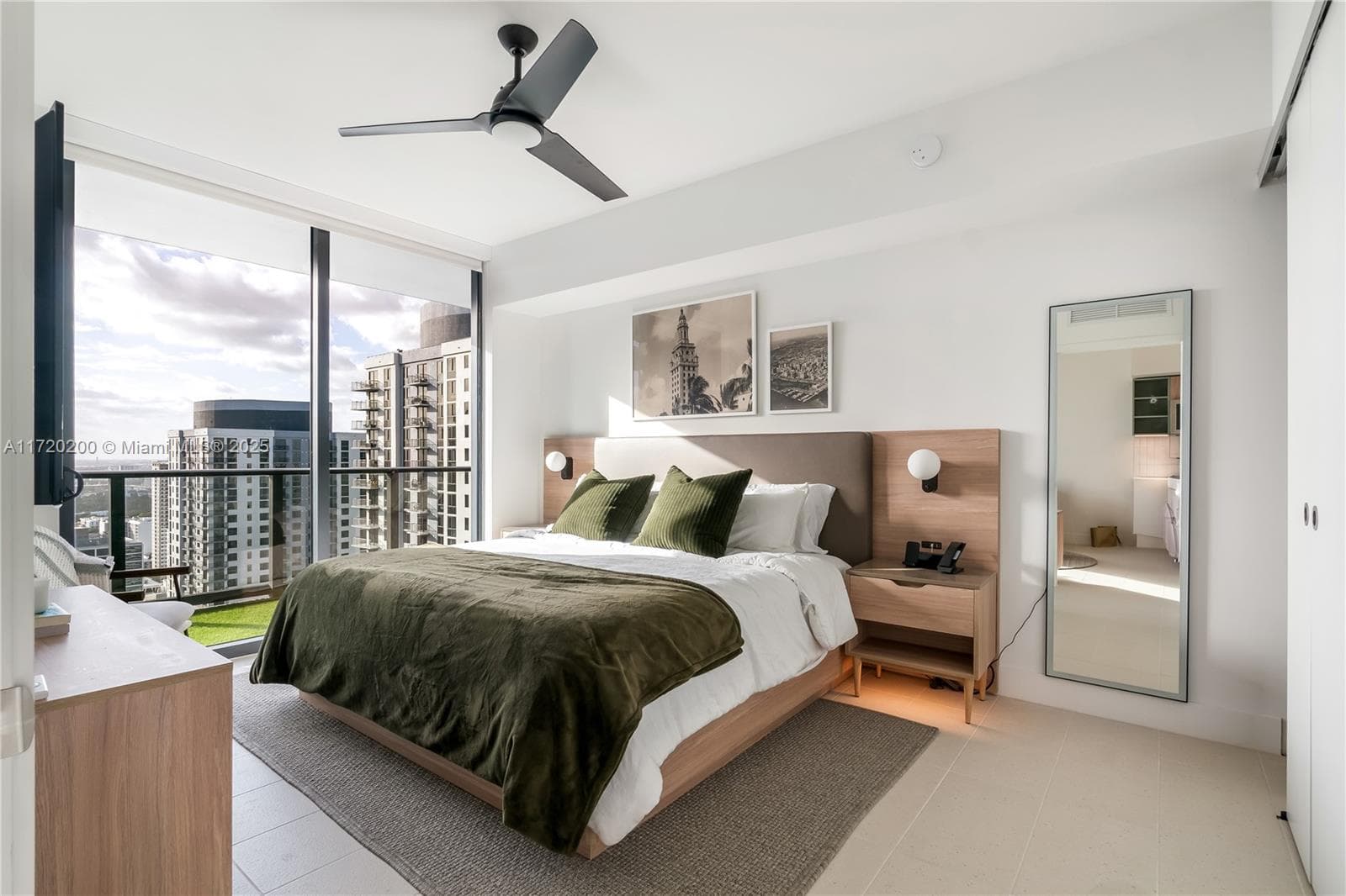 Condominium at 601 NE 1 AVE # 3604, Miami FL 33132