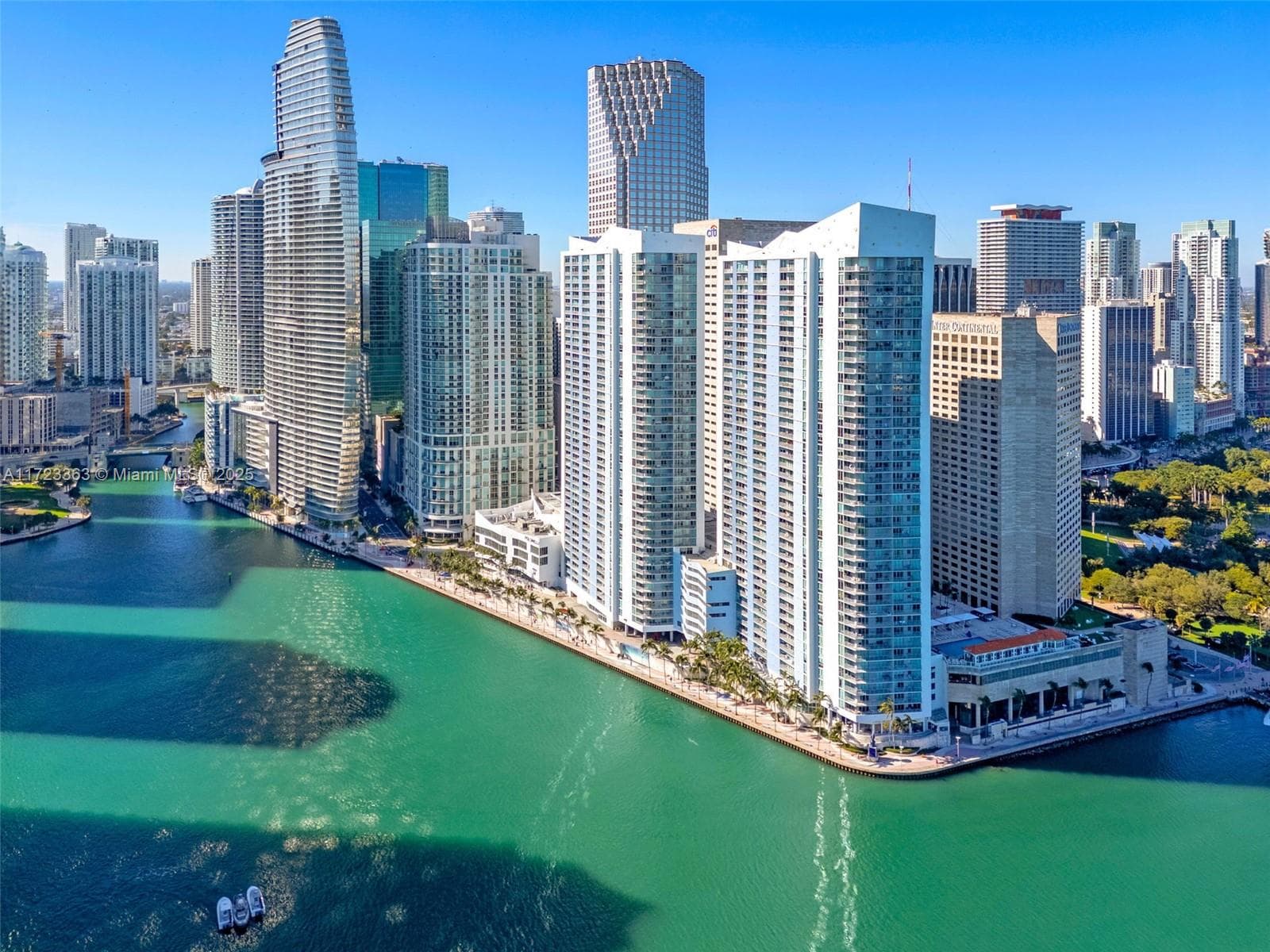 Condominium at 325 S Biscayne Blvd # 3726, Miami FL 33131