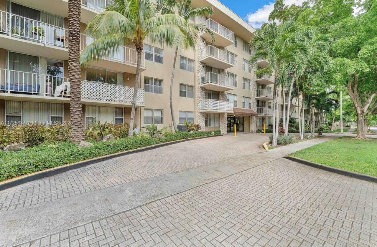Condominium at 1805 Sans Souci Blvd # 429, North Miami FL 33181