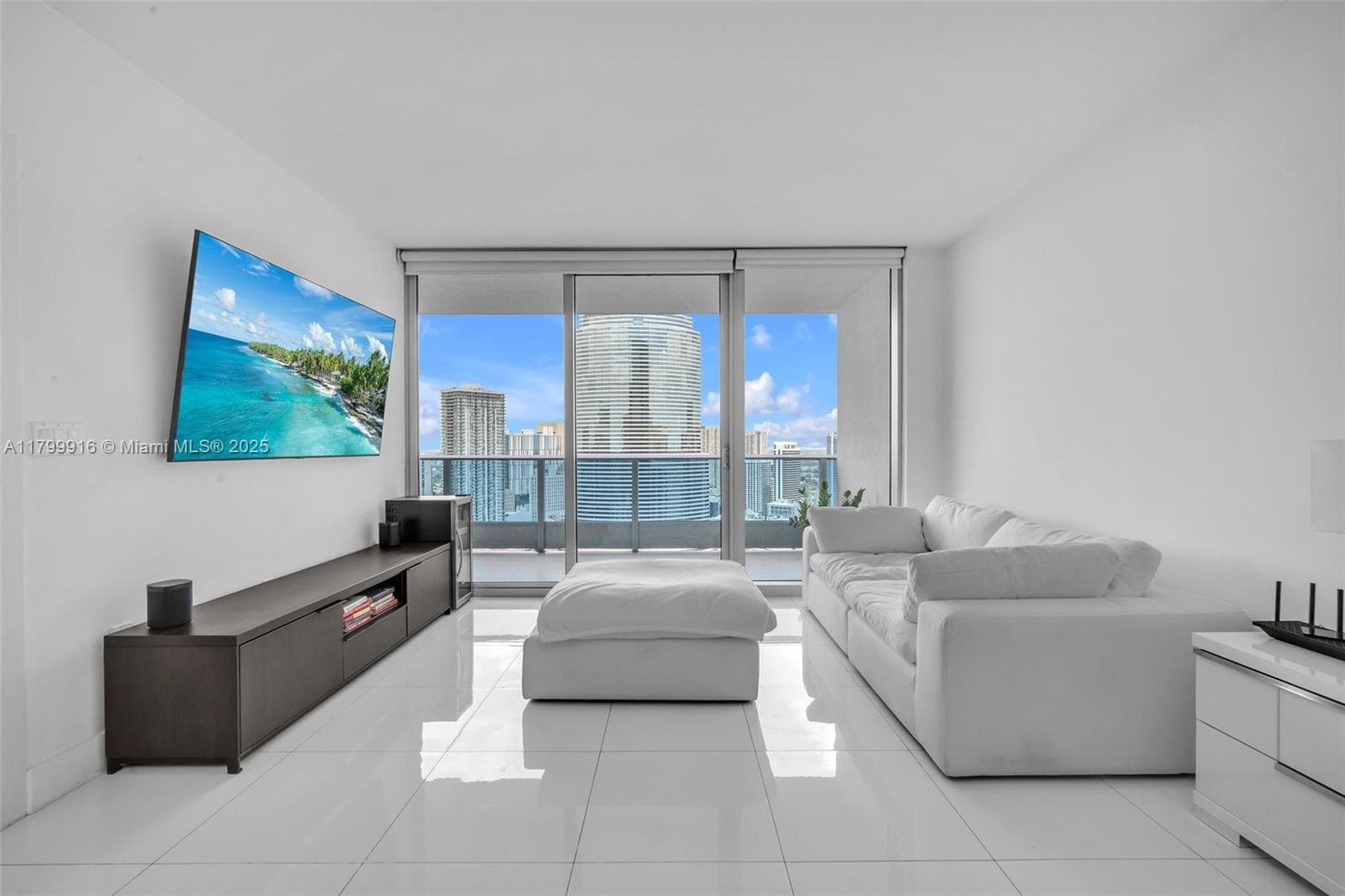 Condominium at 200 Biscayne Boulevard Way # 4012, Miami FL 33131