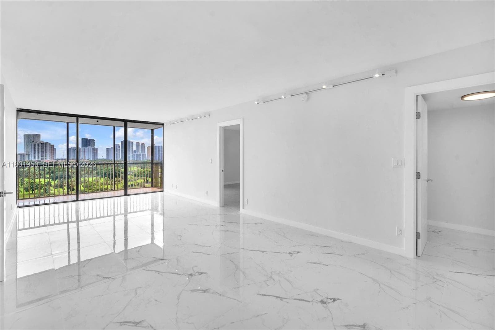 Condominium at 20335 W Country Club Dr # 1108, Aventura FL 33180