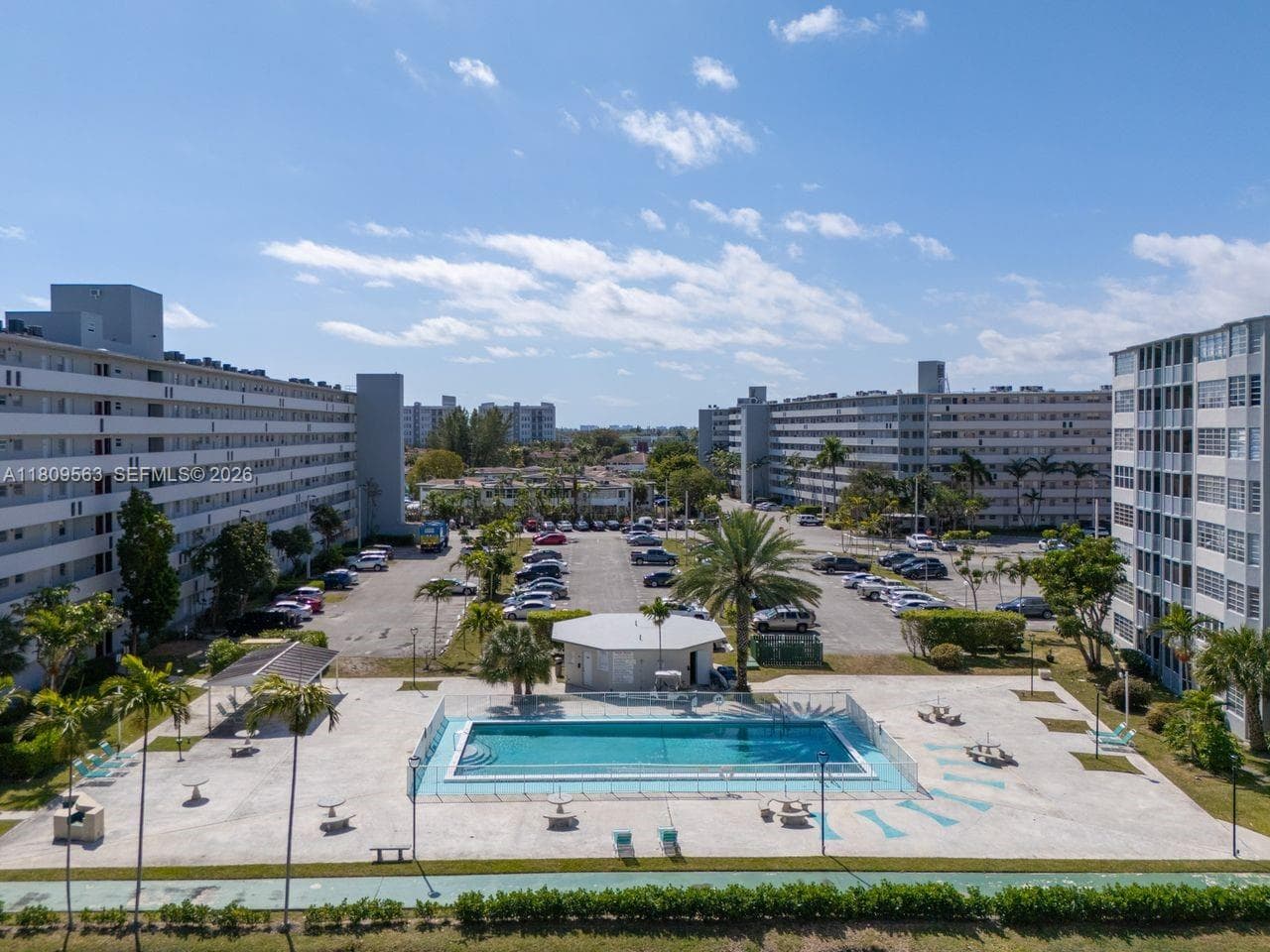 Condominium at 1770 NE 191st St # 1, Miami FL 33179