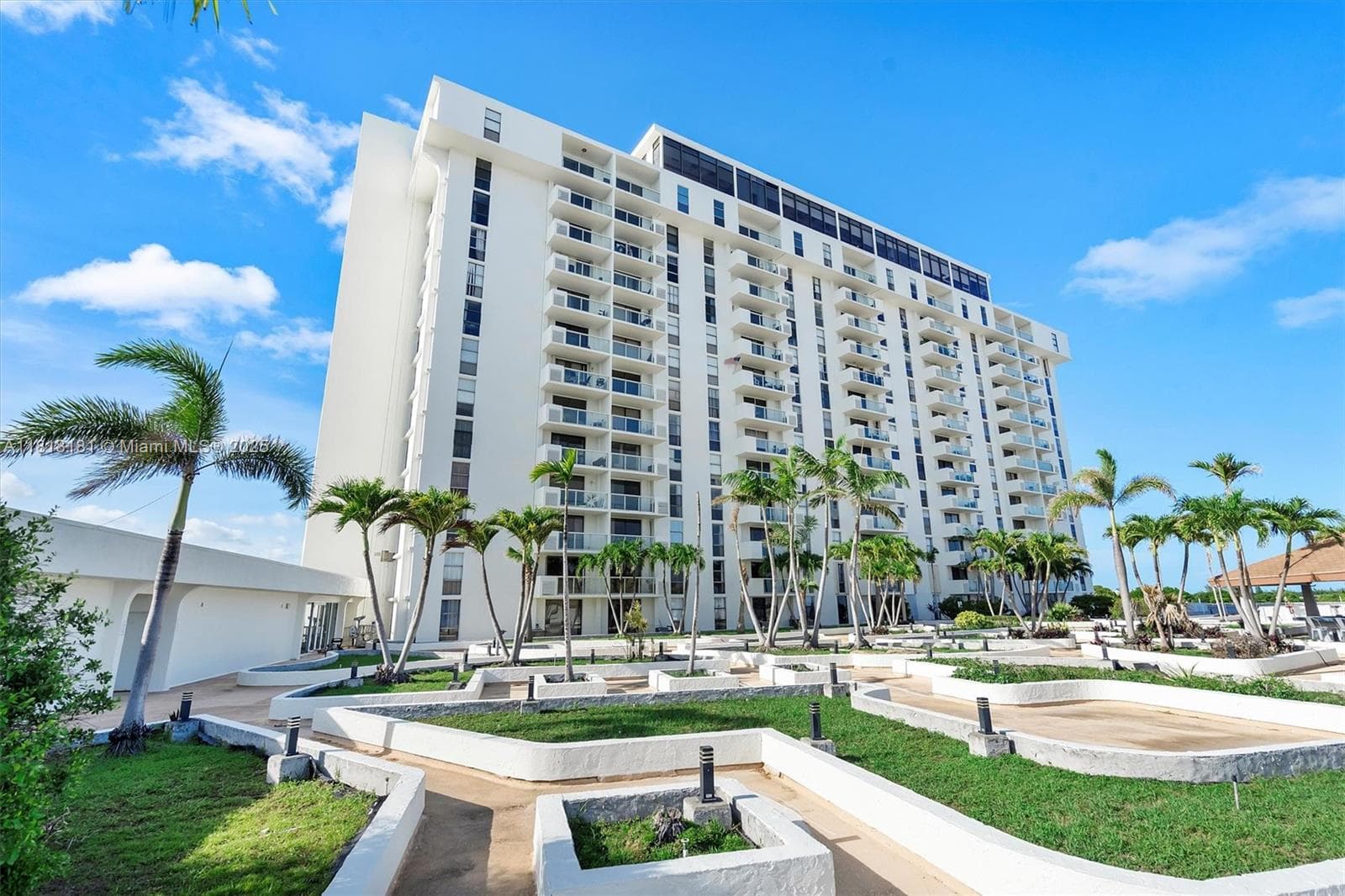 Condominium at 13499 Biscayne Blvd # 602, North Miami FL 33181