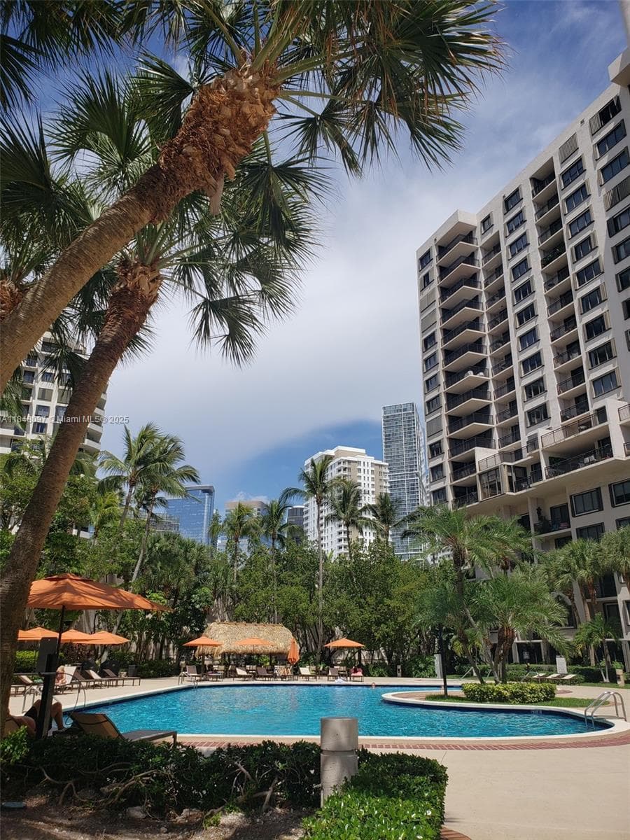 Condominium at 540 Brickell Key Dr # 1524, Miami FL 33131
