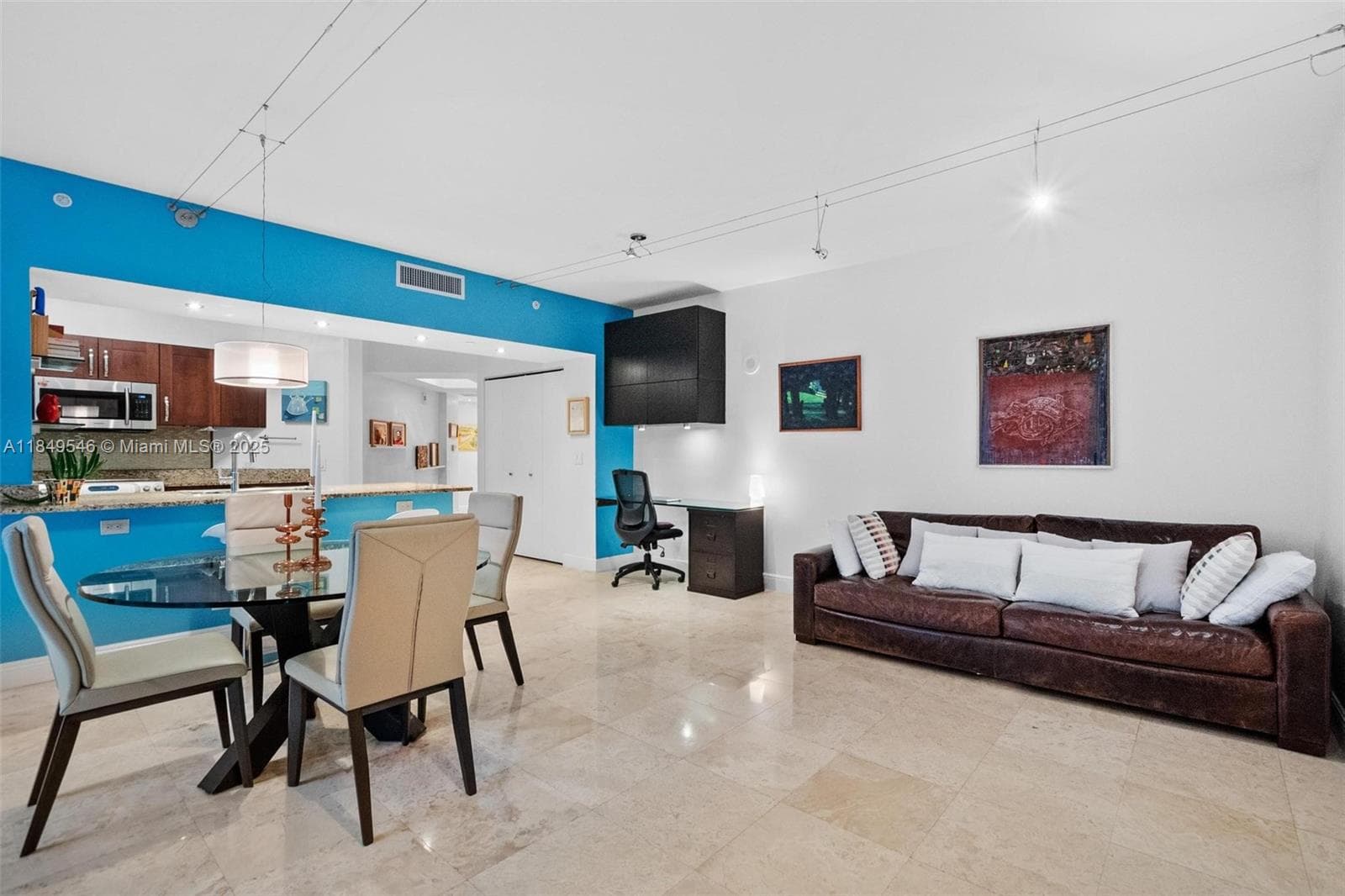 Condominium at 19900 E Country Club Dr # 212, Aventura FL 33180
