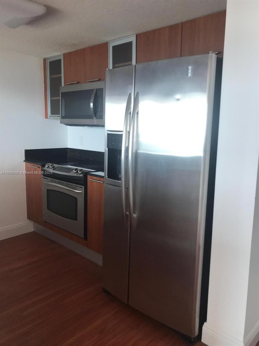 Condominium at 1800 N Bayshore Dr # 3910, Miami FL 33132