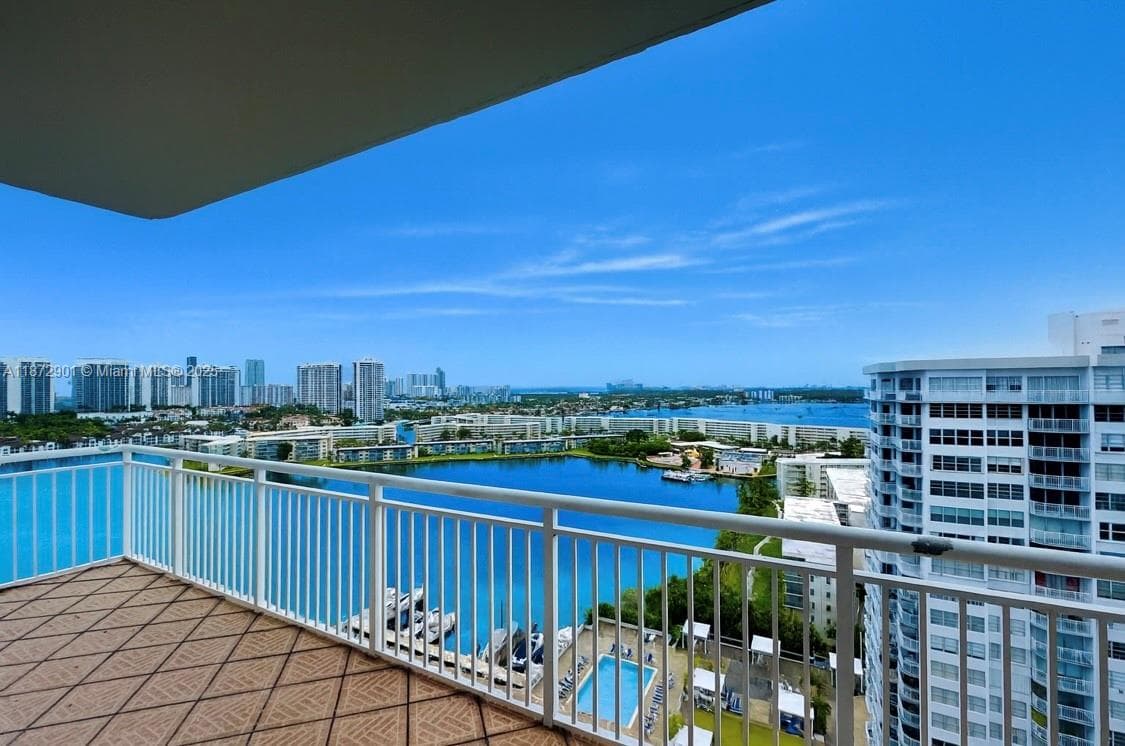 Condominium at 18071 Biscayne Blvd, Aventura FL 33160