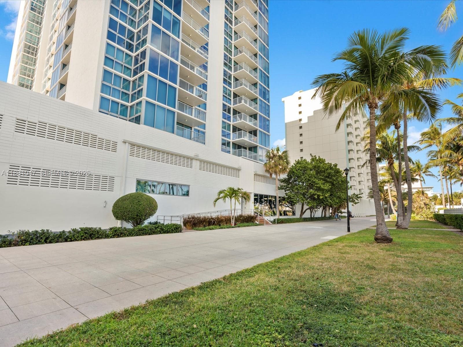 Condominium at 2655 Collins Ave # 510, Miami Beach FL 33140