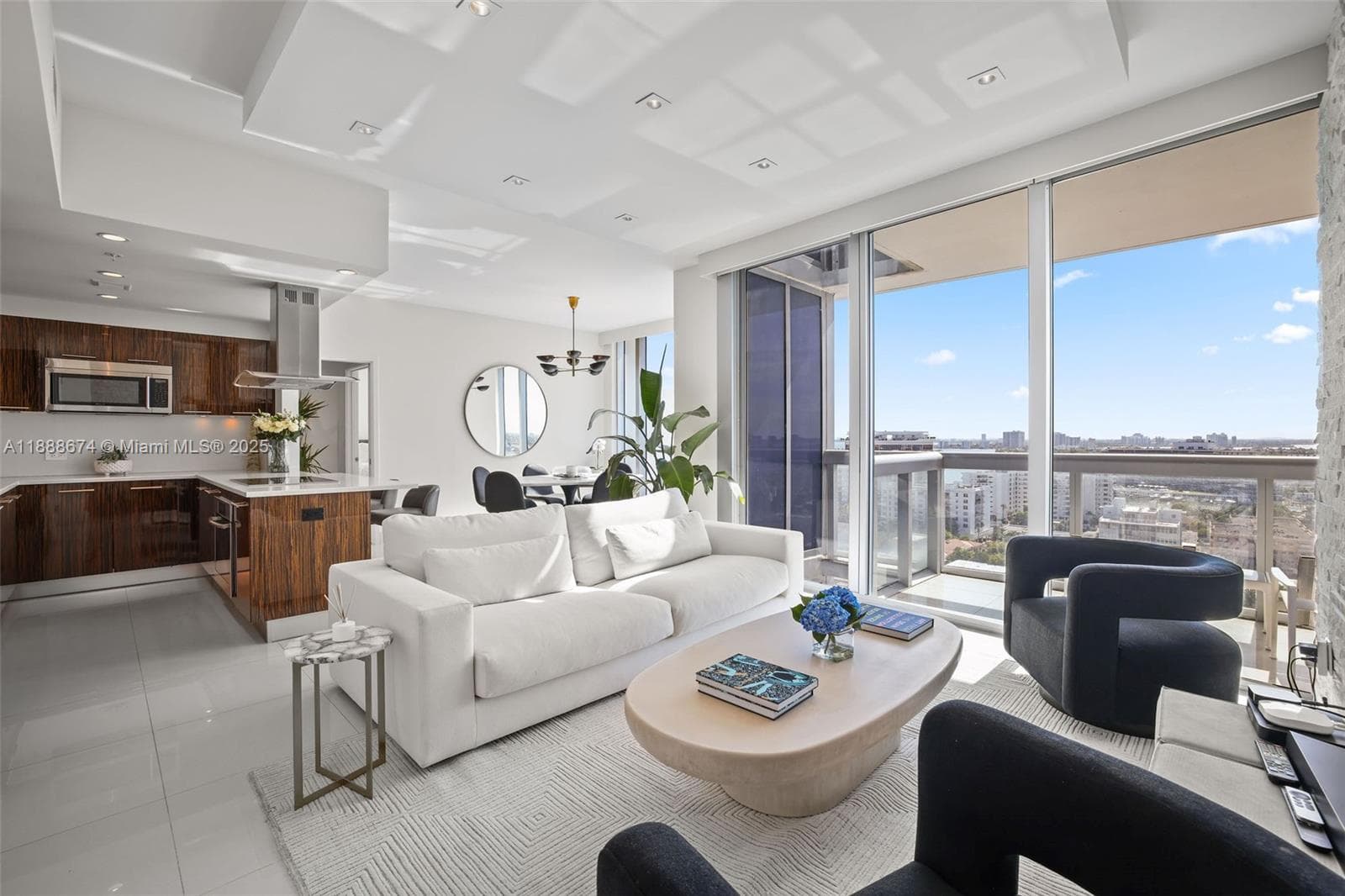 Condominium at 6899 Collins Ave # 1610, Miami Beach FL 33141