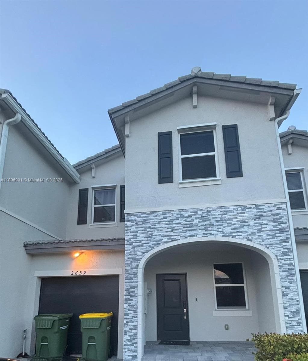 Townhouse at 2659 SE 11th St, Homestead FL 33035