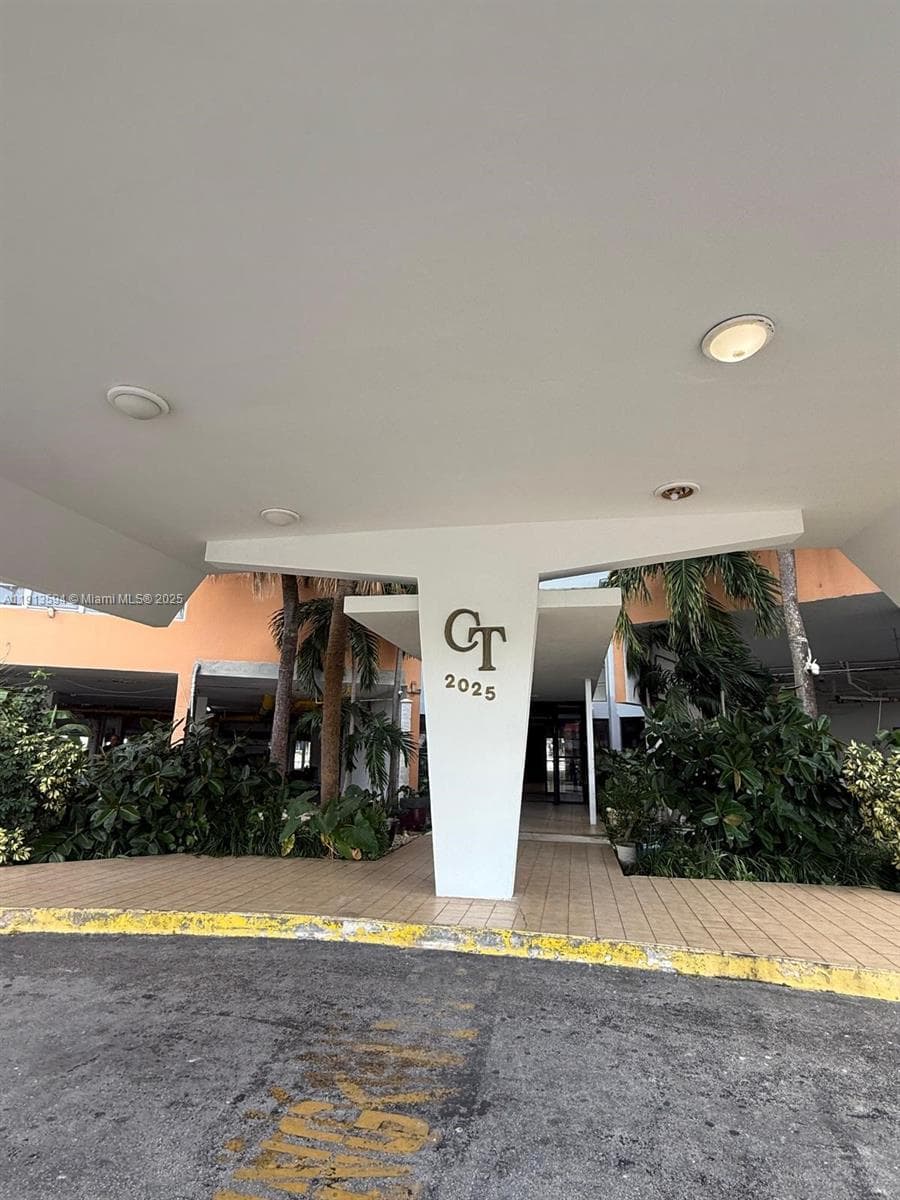 Condominium at 2025 NE 164th St # 406, North Miami Beach FL 33162