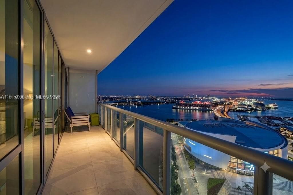 Condominium at 888 Biscayne Blvd # 2904, Miami FL 33132