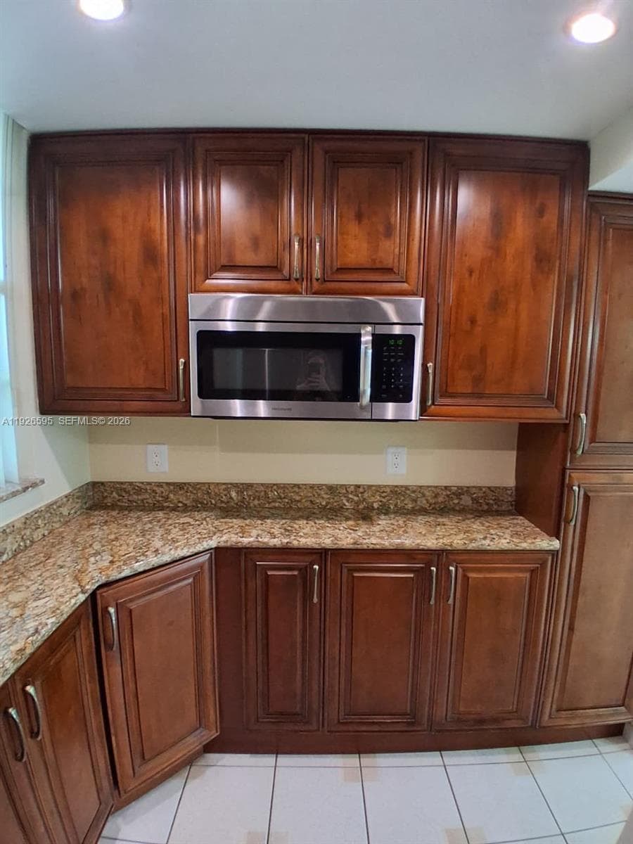 Condominium at 2905 Point East Dr # L302, Aventura FL 33160