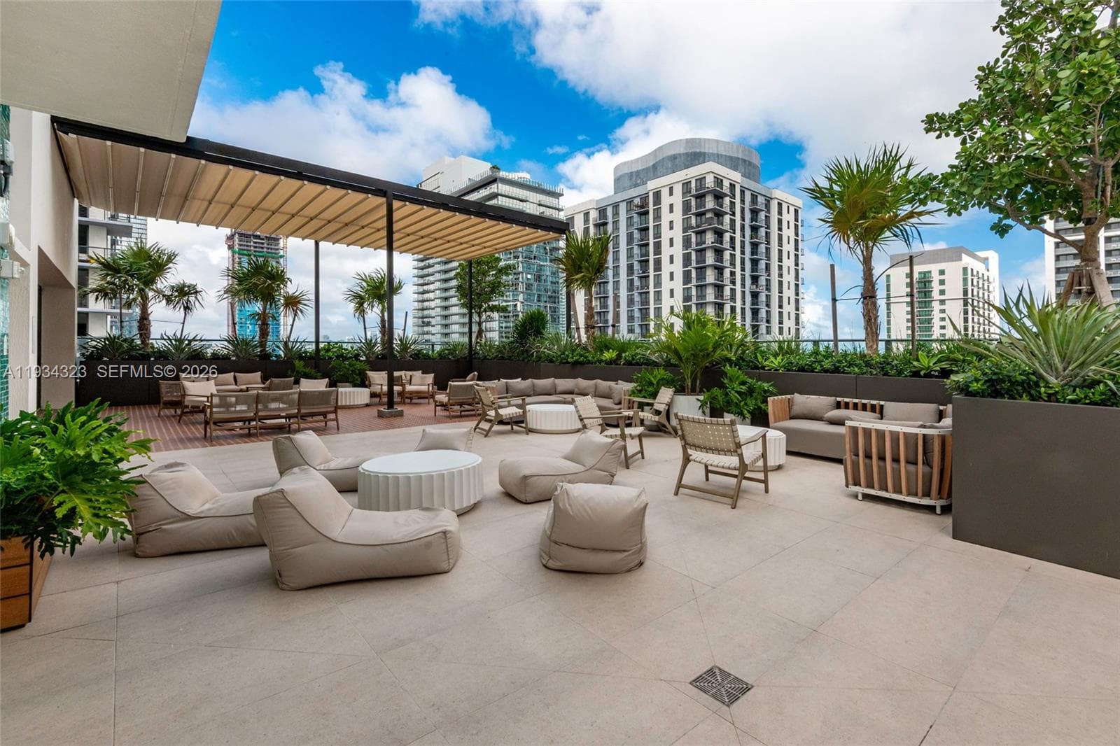 Condominium at 11 NE 6 ST # 1407, Miami FL 33132