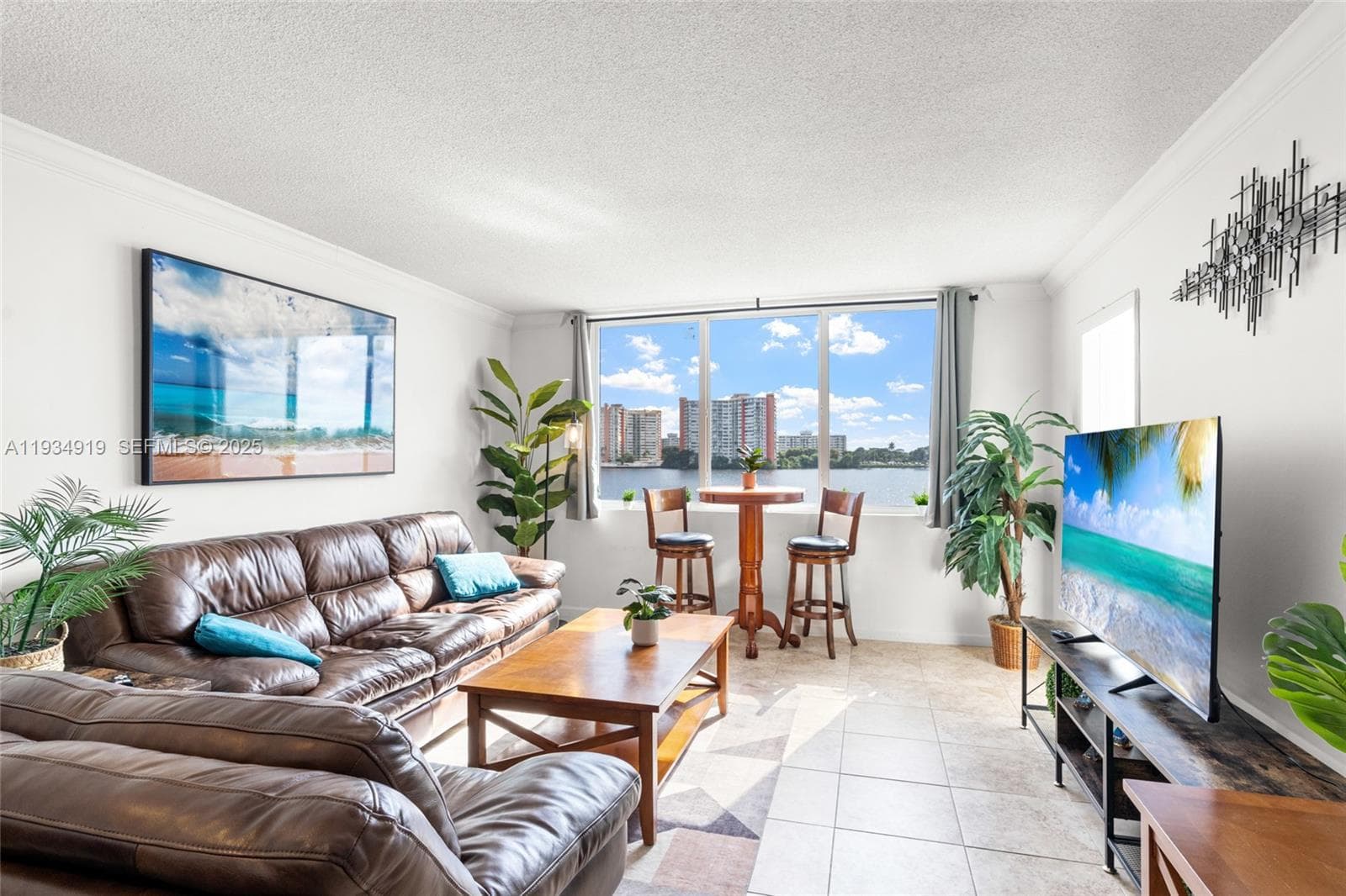 Condominium at 1170 NE 191st St # 35, Miami FL 33179