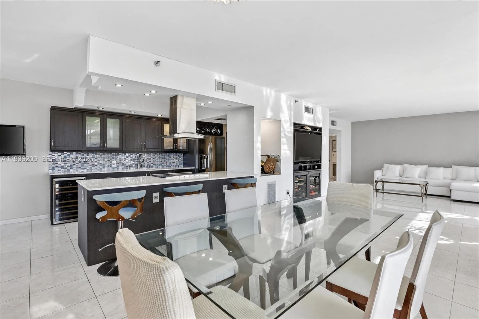 Condominium at 20281 E Country Club Dr # 201, Aventura FL 33180