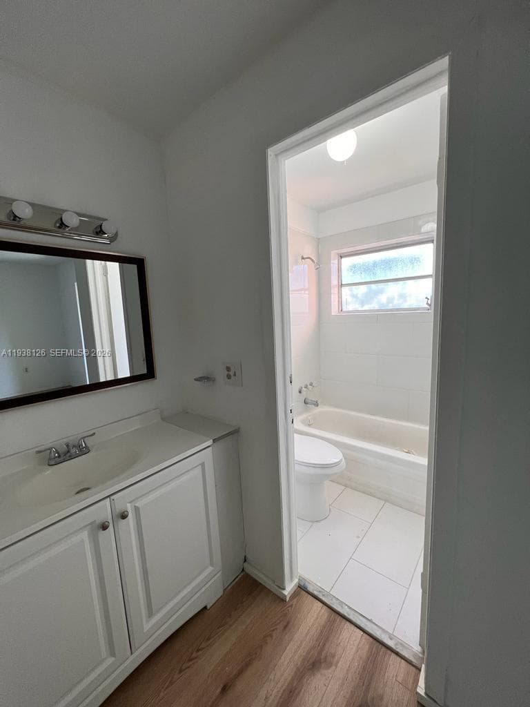Condominium at 20520 NW 15th Ave # 221, Miami Gardens FL 33169