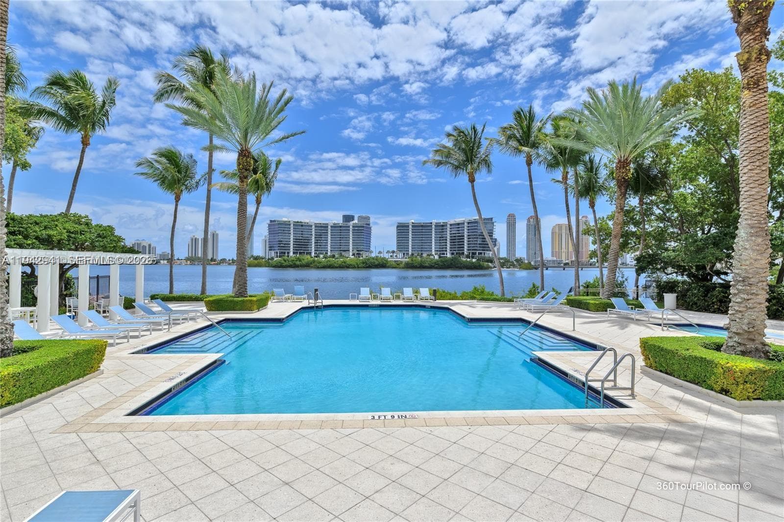 Condominium at 3215 NE 184th St # 14301, Aventura FL 33160