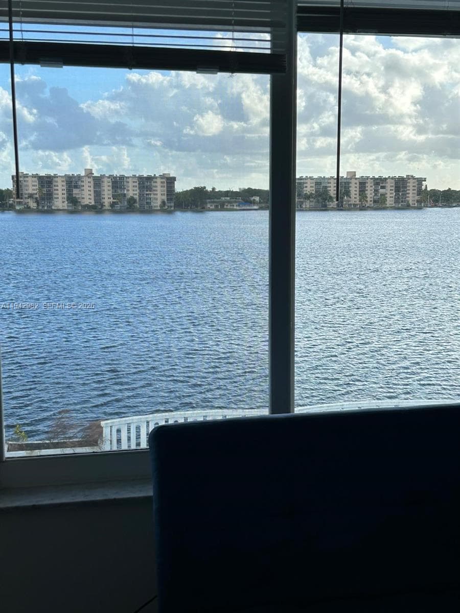 Condominium at 1150 NE 191st St # 45, Miami FL 33179