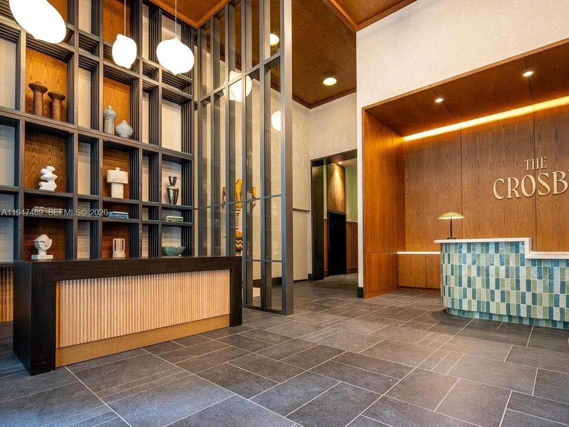 Condominium at 11 NE 6 ST # 814, Miami FL 33132