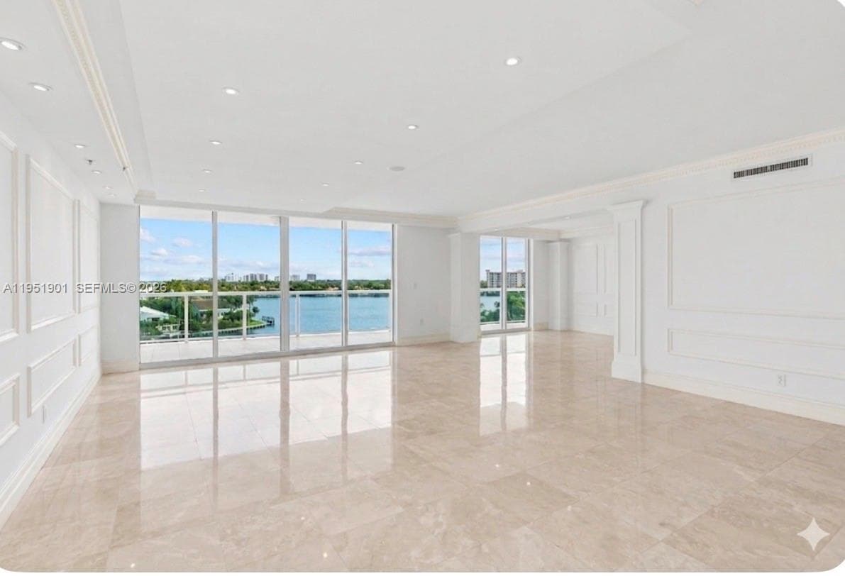 Condominium at 20201 E Country Club Dr # 608, Aventura FL 33180