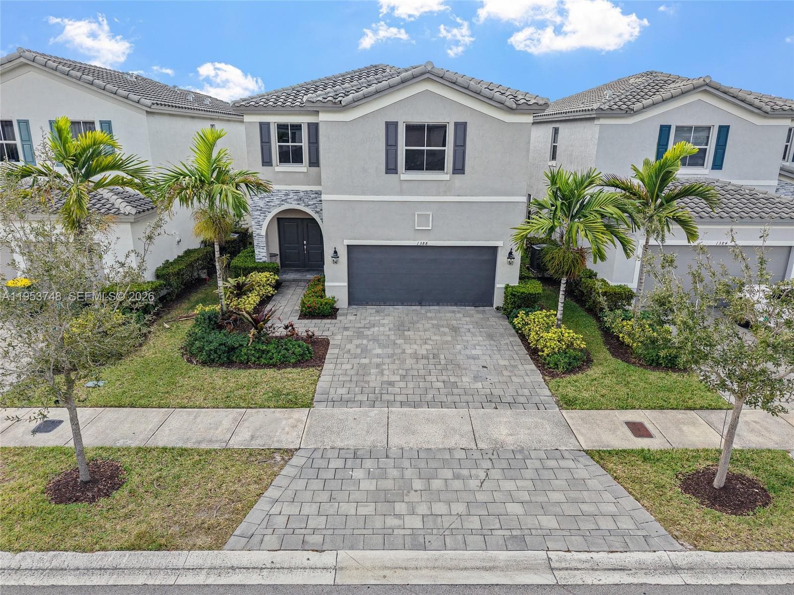 Single Family Residence at 1388 SE 27th Ter, Homestead FL 33035