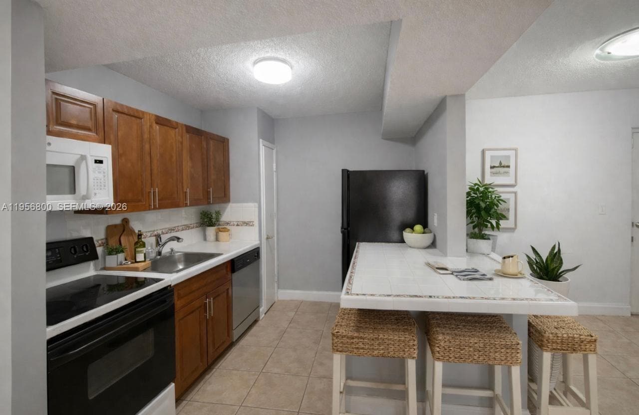 Townhouse at 850 SW 129th Pl # 103, Miami FL 33184