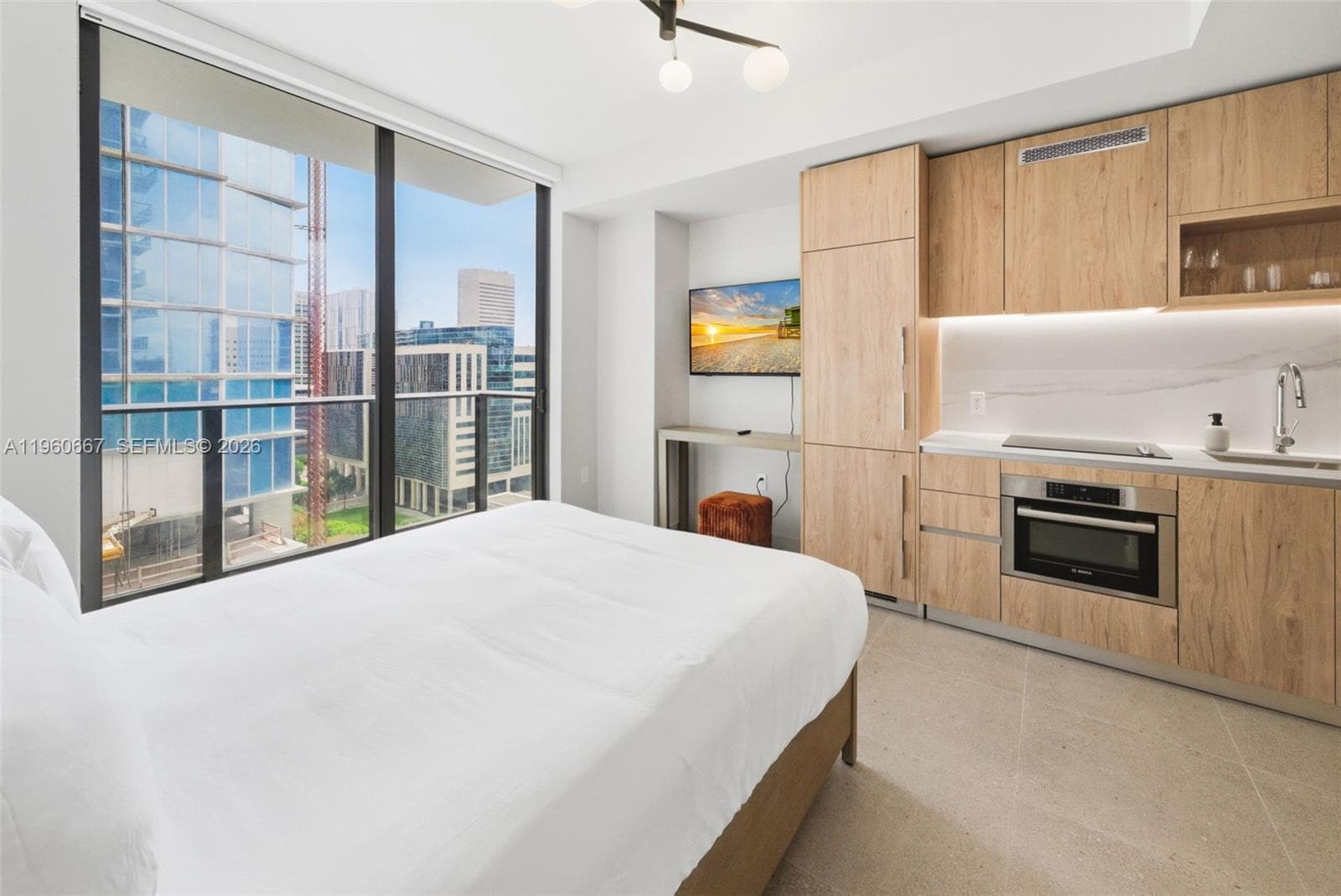 Condominium at 11 NE 6th St # 1802, Miami FL 33132