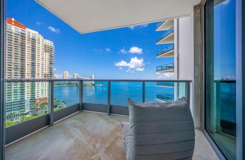 Condominium at 1331 Brickell Bay Dr # 1602, Miami FL 33131