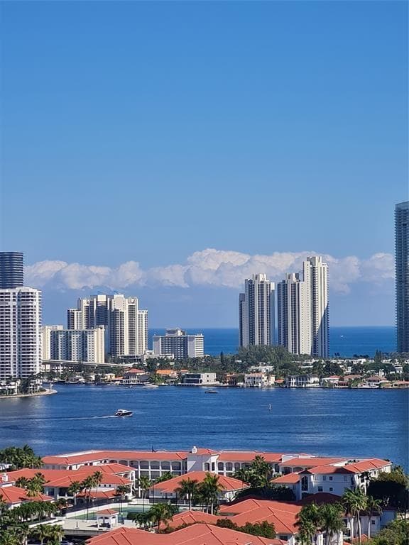 Condominium at 2851 NE 183 # 05, Aventura FL 33160