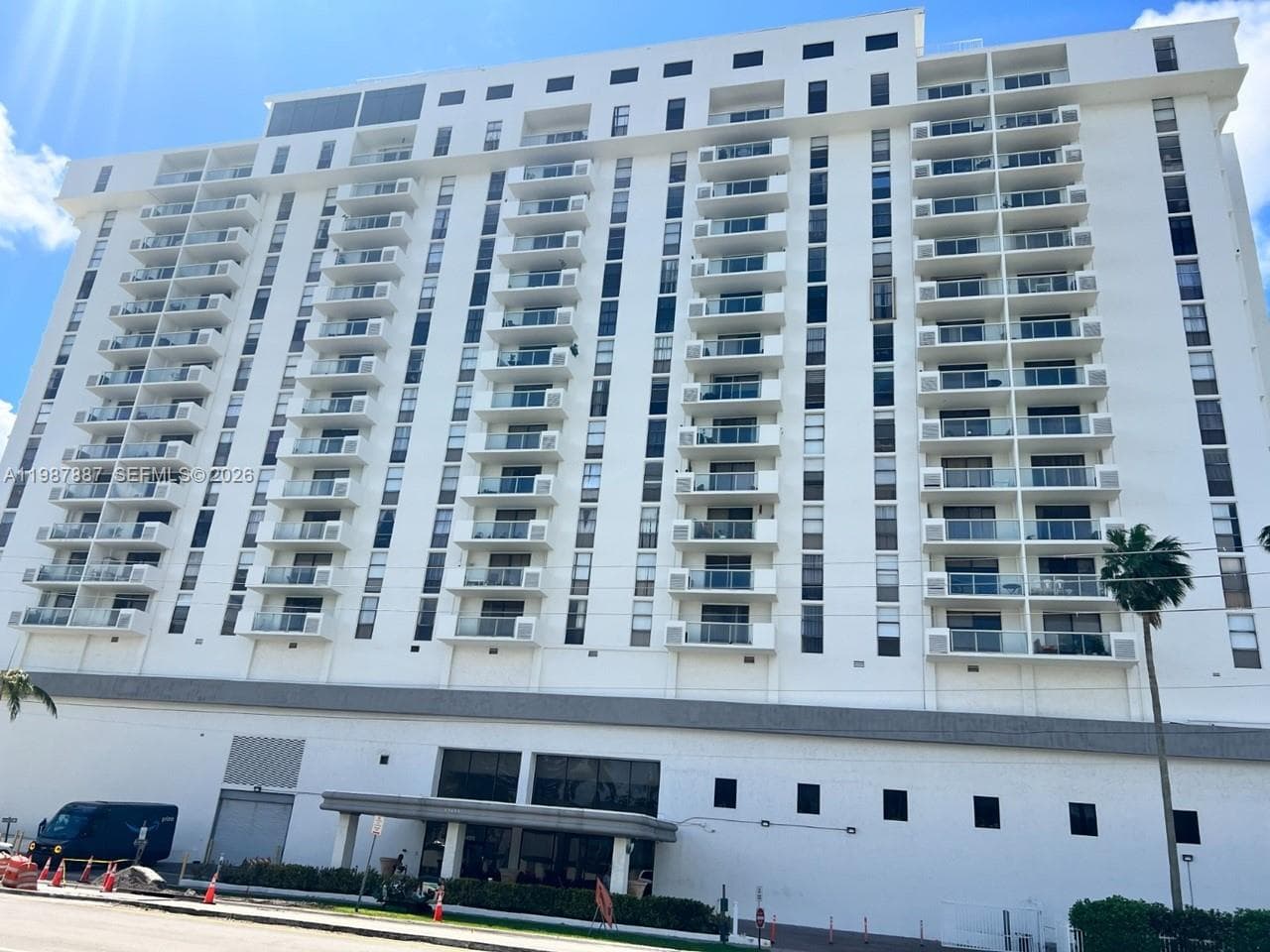 Condominium at 13499 Biscayne Blvd # 613, North Miami FL 33181